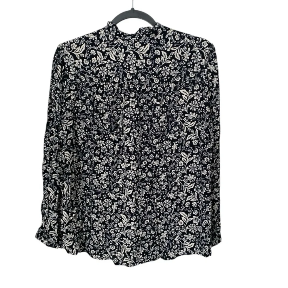 J.Crew Black Floral Blouse Small EcoVero Long Sleeve Pleated Lightweight Top